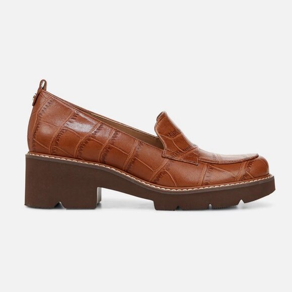 Naturalizer Darry2 Lug Sole Loafer  7.5 W WIDE Fits LIKE 8 New In Box - Picture 3 of 7